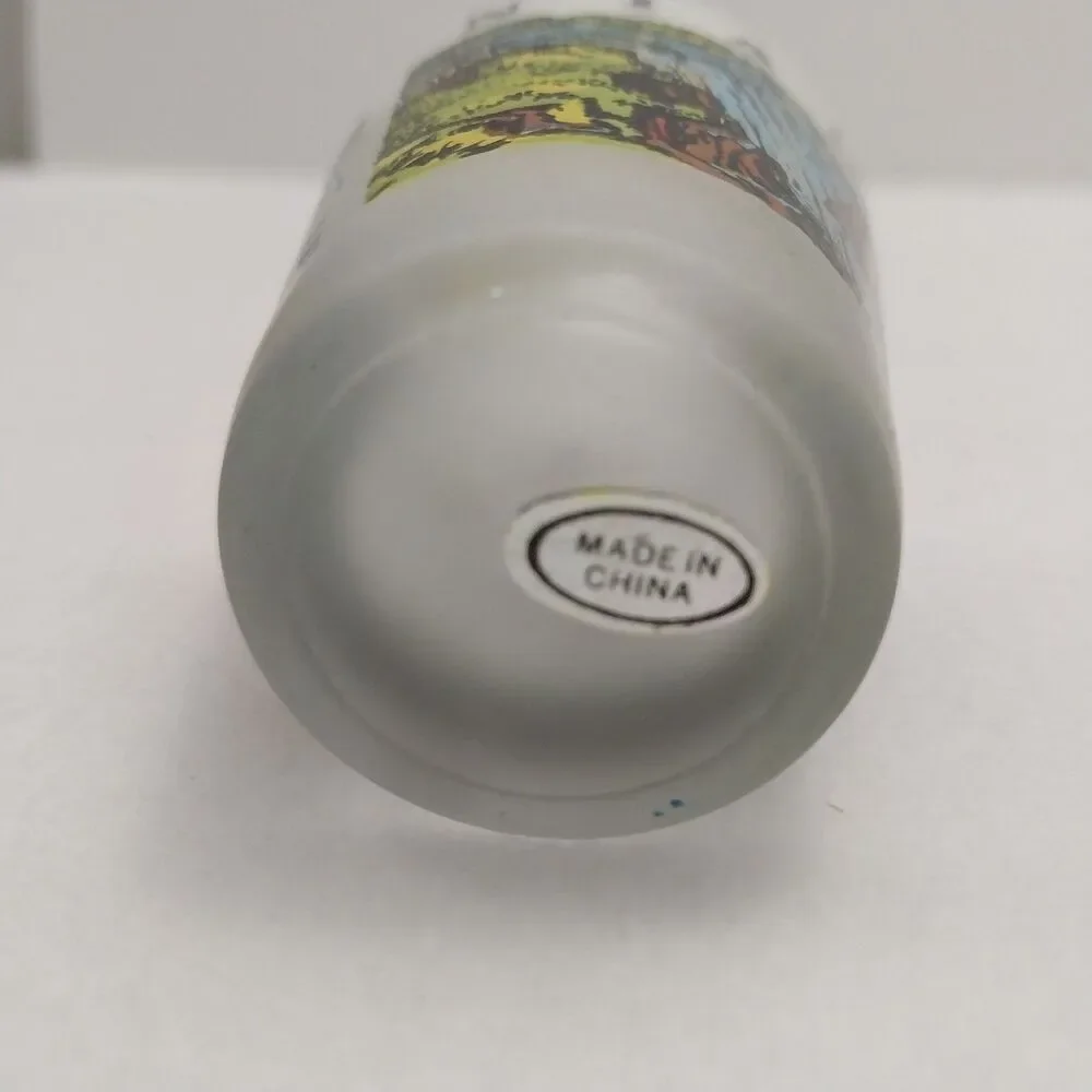 Niagara Falls Souvenir Shot Glass Featuring American and Canadian Flags #K006